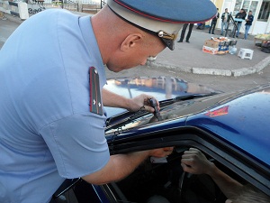 Астраханские водители не хотят растонировать свои автомобили