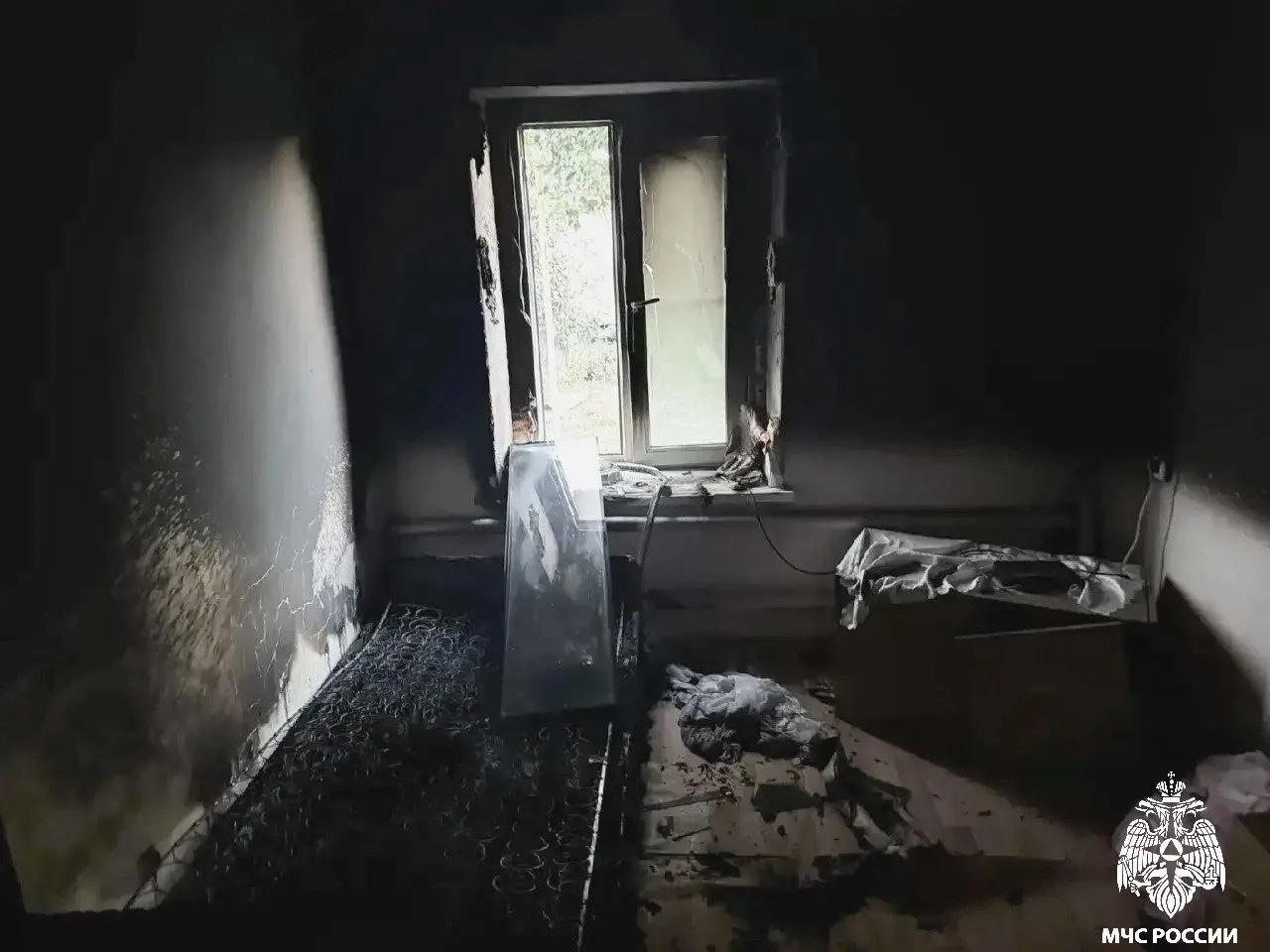Пенсионер погиб из-за непотушенной сигареты под Астраханью
