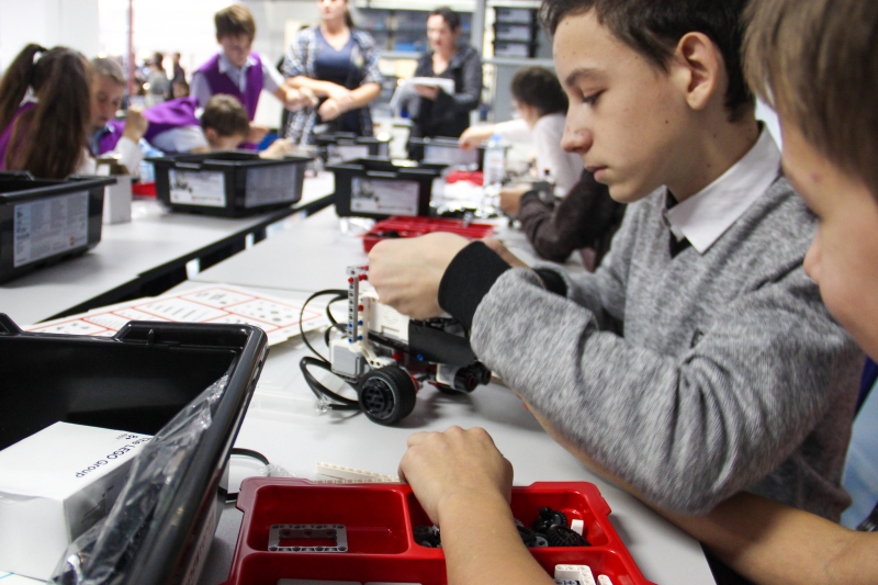 Астраханскую область похвалили за нацпроект «Образование»