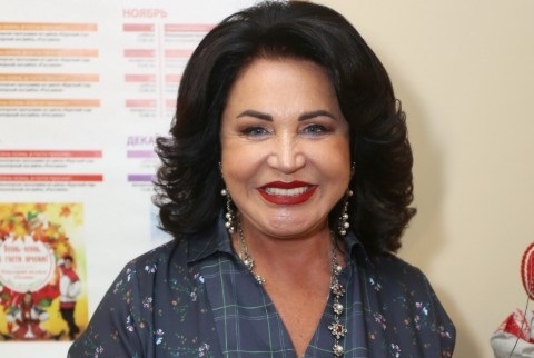 Надежда Бабкина рассказала о прелестях жизни с молодым