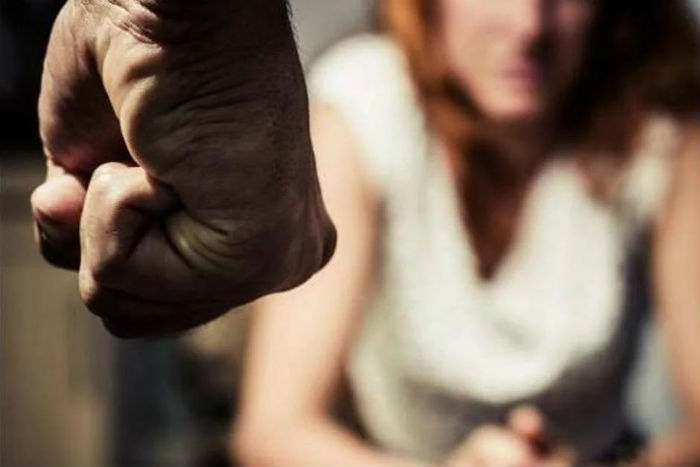 Астраханец размозжил голову любимой