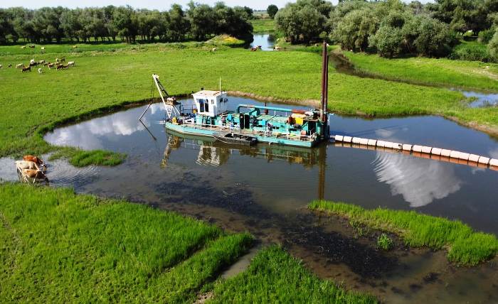 Астраханская область для новой федеральной программы по расчистке водоемов  заявила 212 объектов