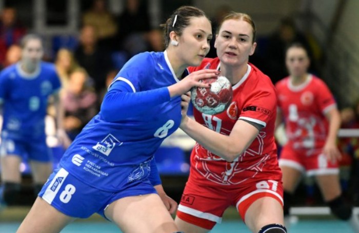 В тяжелом дерби «Астраханочка» вырвала победу, проигрывая после первого тайма 4 мяча 