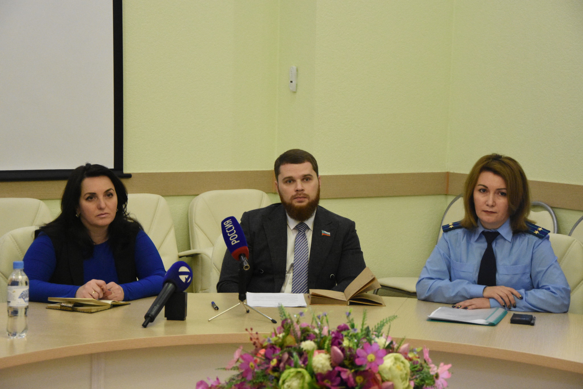 Депутаты ГорДумы занялись вопросом незаконных гаражей в Астрахани