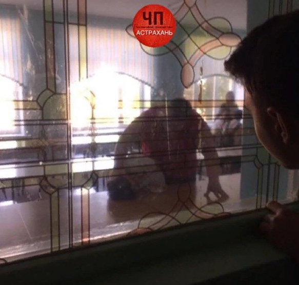 Охранник добрый. Комментарии руководства астраханской школы, где ученика жестоко наказали