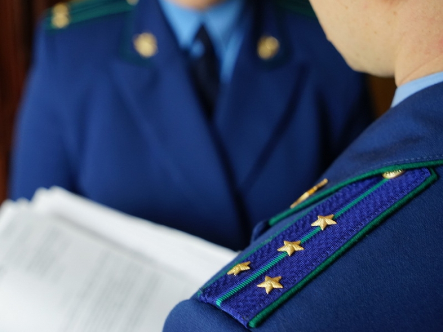 В Астраханской области чиновнице выписали штраф за бюрократию