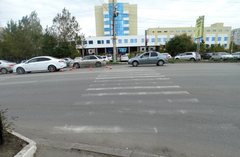 В Астрахани автоледи сбила мужчину на "зебре" 