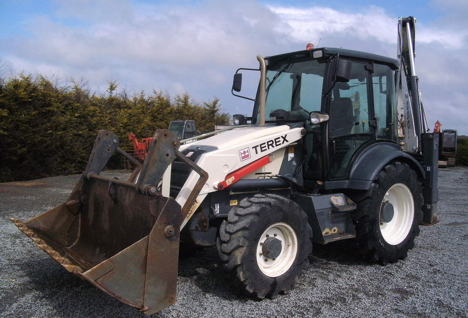 В Астрахани откроется дилерский центр RM-Terex