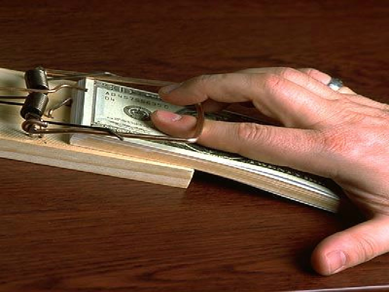 Начальник одного из филиалов ОАО «МРСК Юга» попался на взятке