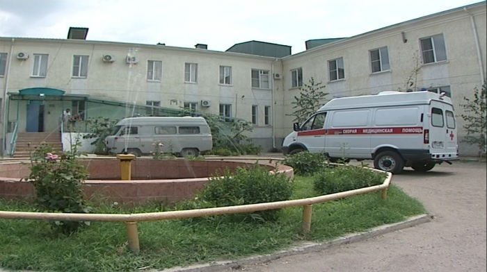 Часть пациентов Володарской больницы выпустили с карантина на домашнюю самоизоляцию