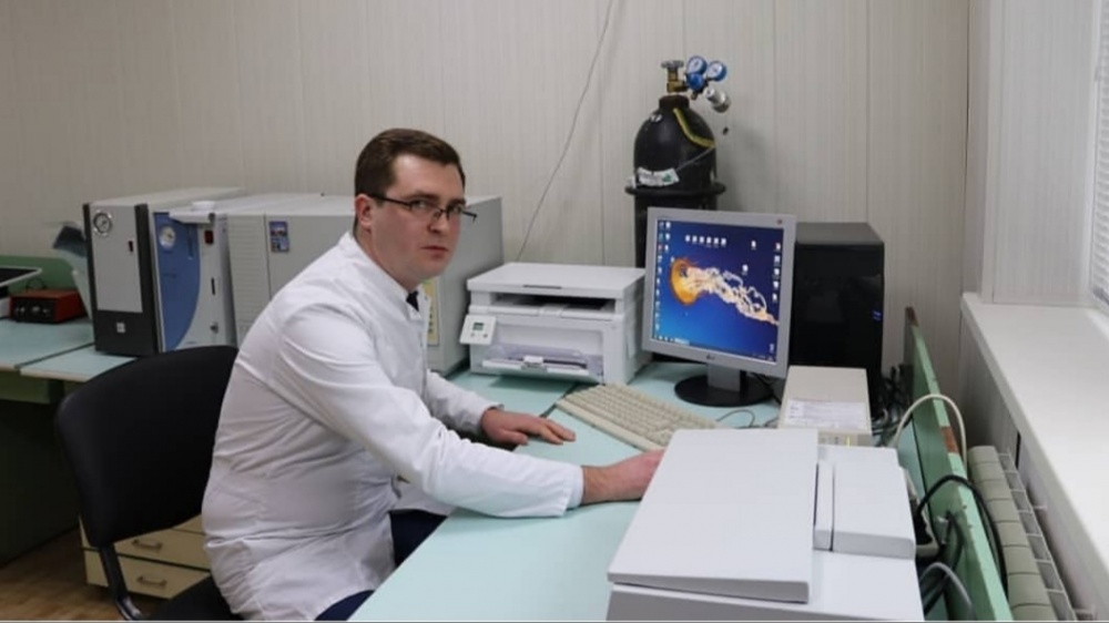 Жизнь астраханке, умирающей в автобусе, спас экономист из Элисты