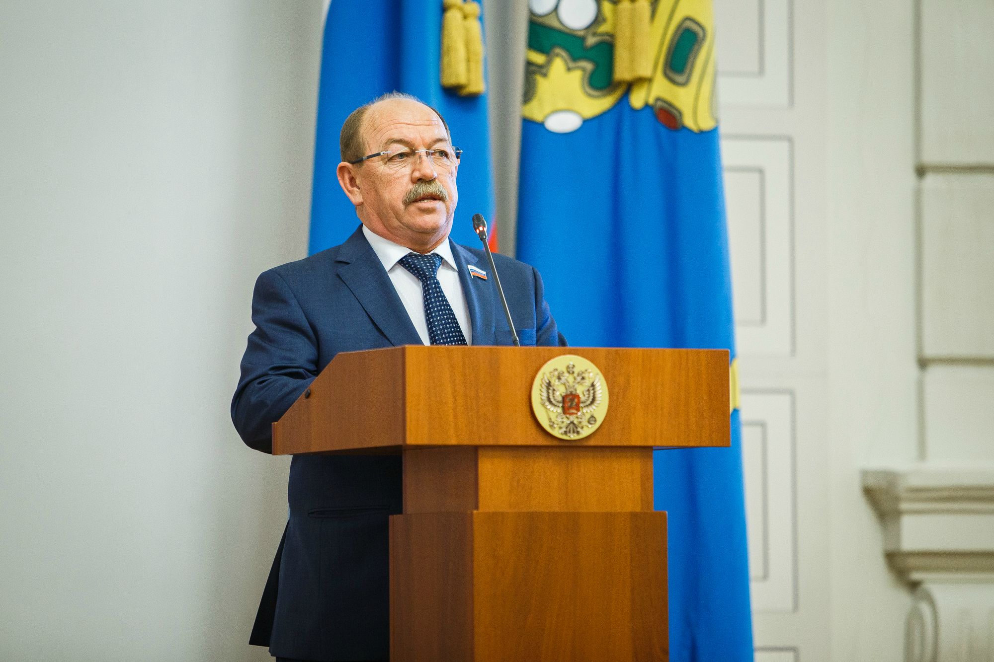 Ежегодно при поддержке компании ЛУКОЙЛ астраханские школьники спасают мальков из отшнурованных водоемов региона