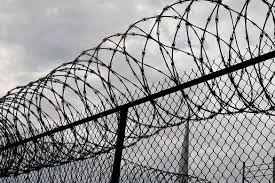 Сбежавшие из волгоградской колонии преступники могут быть в Астрахани