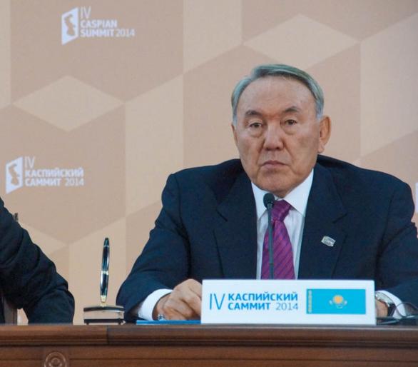 Президент Казахстана Нурсултан Назарбаев ушел в отставку