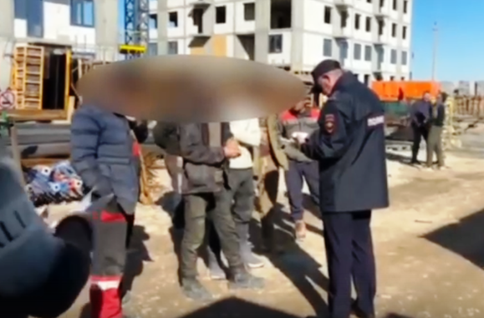 Нелегал-2025: Астраханская полиция проверила 466 объектов, на которых работают мигранты