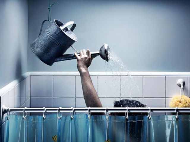 В Астрахани жители нескольких улиц остались без горячей воды