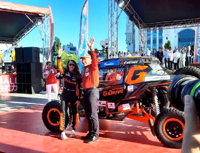 На этой трассе все равны: в Астрахани стартовало супер-ралли «Шелковый путь». Фоторепортаж