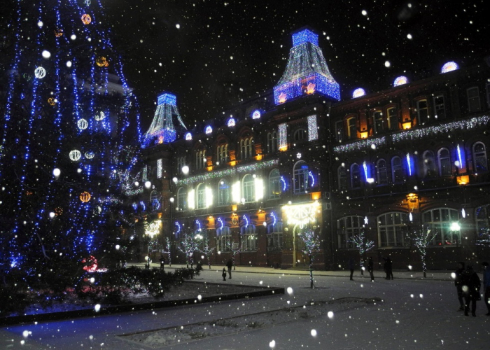 Астрахань попала в рейтинг выгодных направлений на Новый год в России