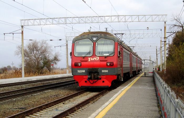 Завтра в Астраханской области возобновляет движение электричка по маршруту Кутум – Дельта