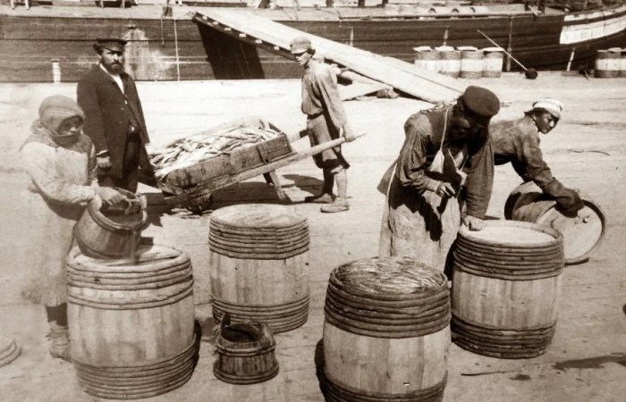 Чем жили. Астраханский «разгуляй» - четыре кило пшена в месяц