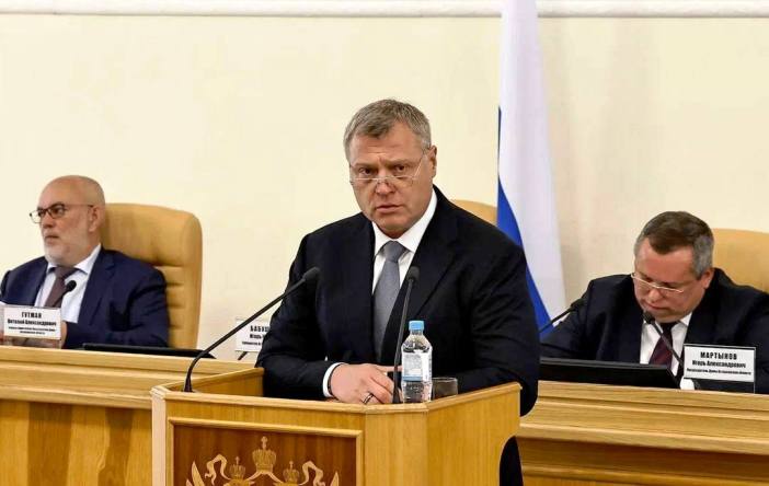  Игорь Бабушкин: Надо поблагодарить за поддержку Астраханской области президента и правительство РФ – в 2022 году мы получили безвомездно из центра 26 млрд рублей