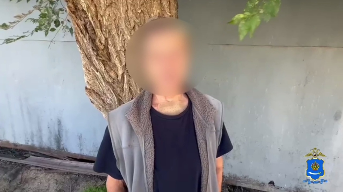 В Астрахани полиция задержала пожилую закладчицу