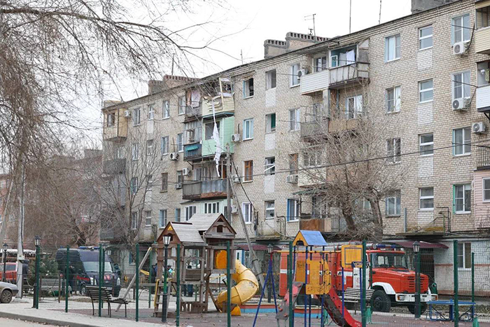 Почти все жильцы дома в Камызяке, где взорвался газ, уже сегодня смогут вернуться в свои квартиры