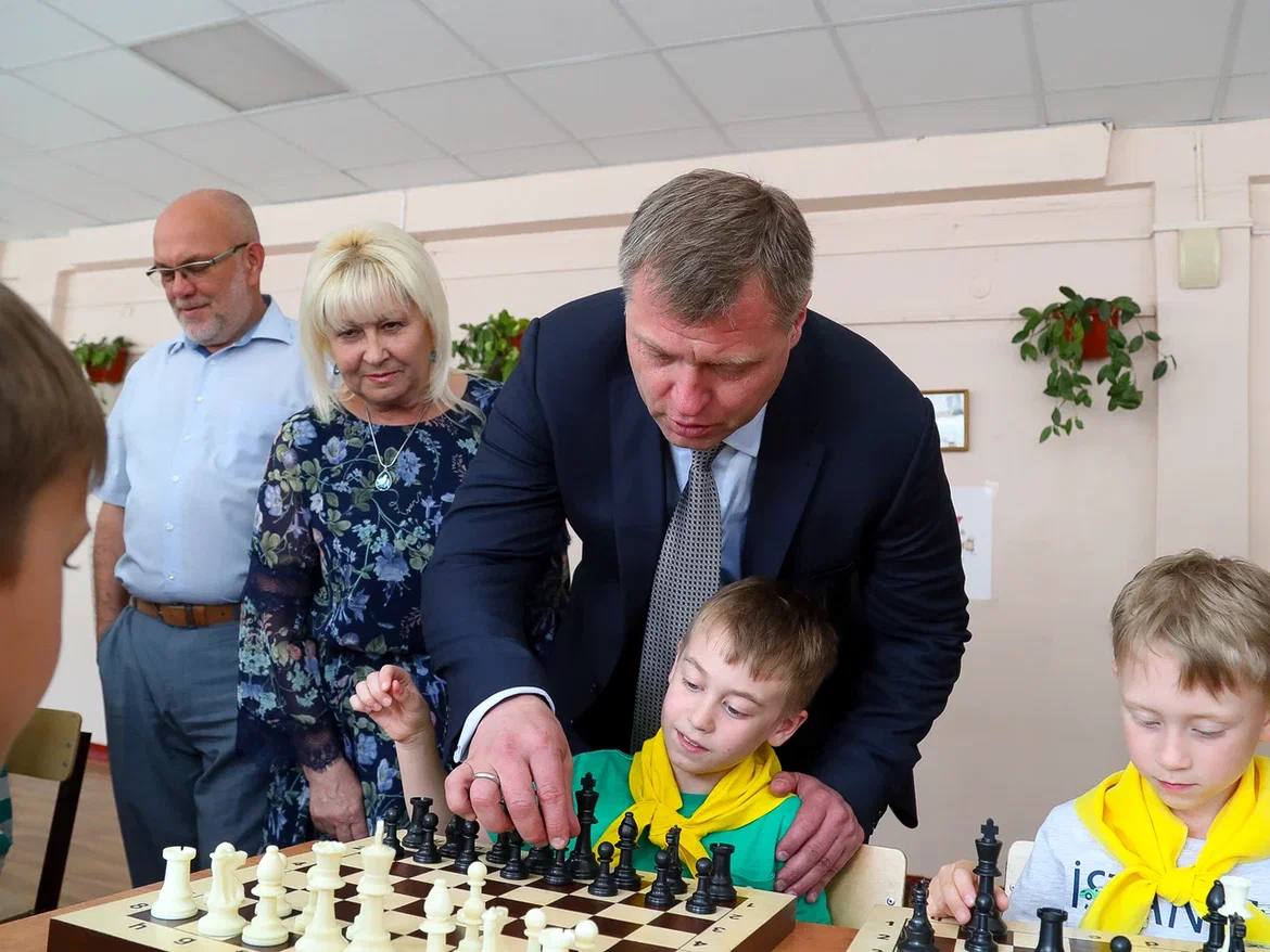 Игорь Бабушкин поздравил юных астраханцев с Днём защиты детей