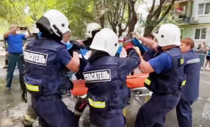 Количество погибших и пострадавших на пожаре в Астрахани увеличилось до 12 человек 