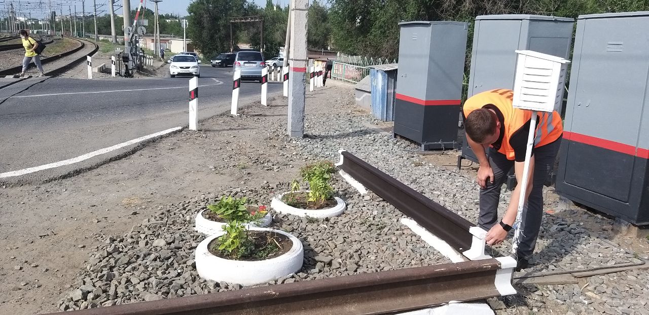 В связи с аномальной жарой усилен контроль за состоянием железнодорожной инфраструктуры в Астраханской области