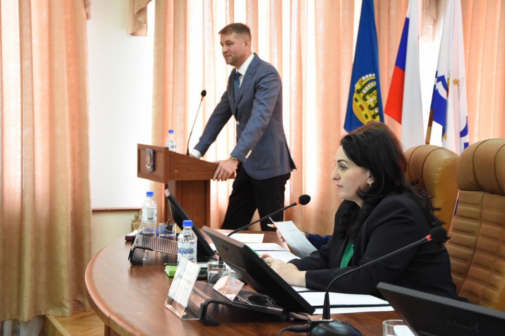 Было 9 стало 60: в Астрахани увеличен бюджет на ремонт дворовых территорий