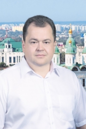 Новое министерство строительства и ЖКХ возглавит Василий Корнильев