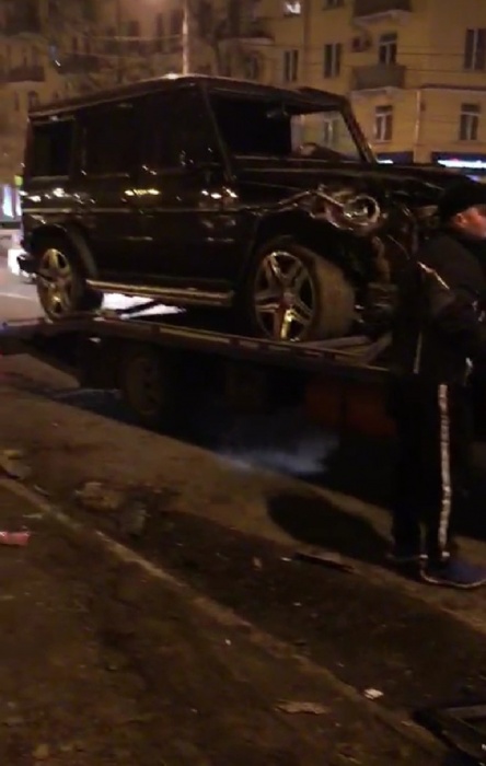 Водитель "Гелендвагена", который прославился в Астрахани, госпитализирован