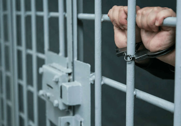 В Астрахани закладчик наркотиков сел на 8 лет 