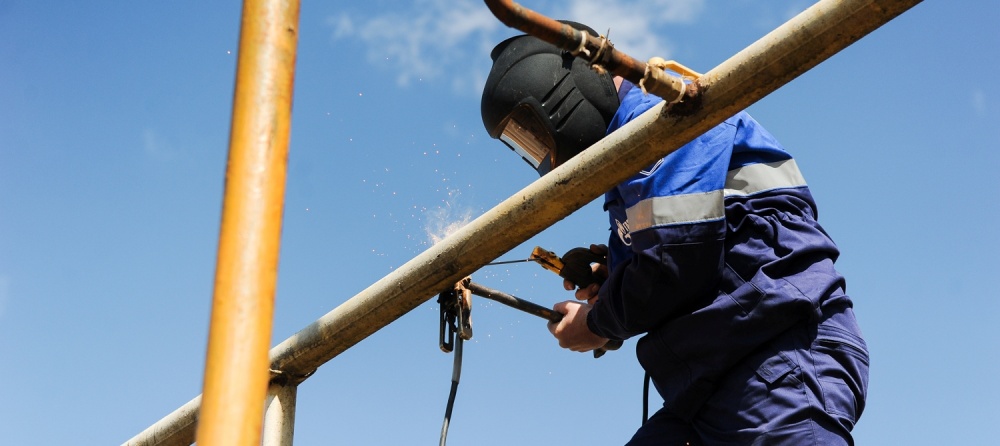 Более 11 тысяч астраханцев, не плативших за газ, остались без него