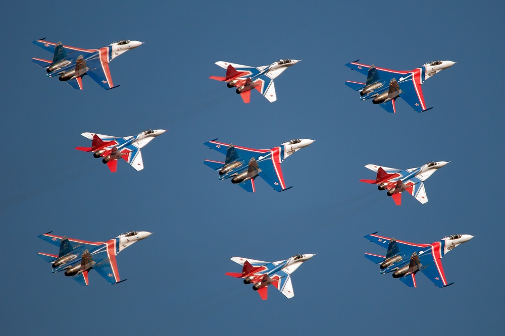 Видео дня: стрижи над городом
