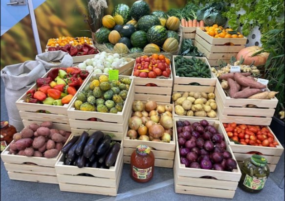 Почти 200 фермерских хозяйств завезут продукцию на астраханский агрофестиваль