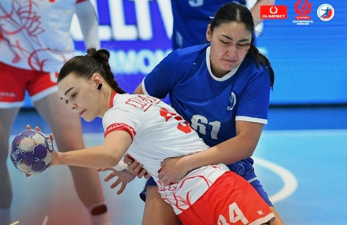 Предварительный этап чемпионата «Астраханочка» завершила победой в волжском дерби