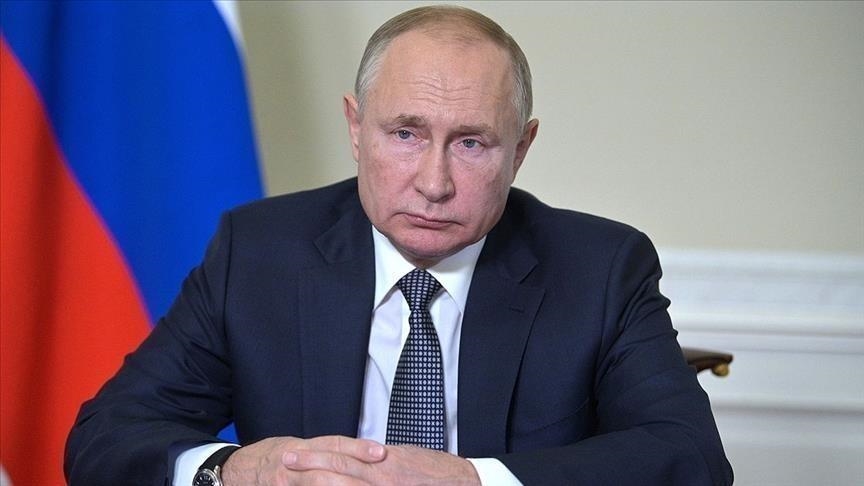 Путину доложили об отставании Астраханской области в строительстве дорог