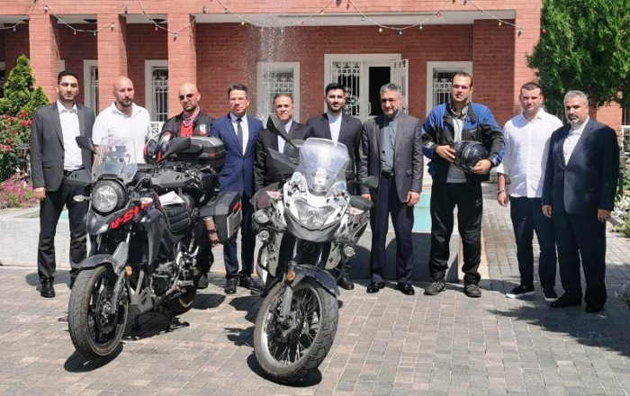 Моторы ревут в унисон: в Астрахани с ответным мотопробегом побывали иранцы