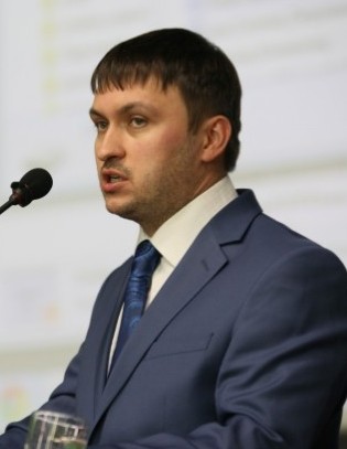 Руководитель исполкома АРО «ЕР» Александр Белов: «Политтехнологические новации нынешних выборов»