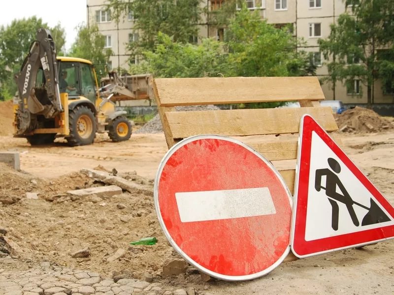 Астраханцам предлагают подавать заявки на ремонт своих дворов
