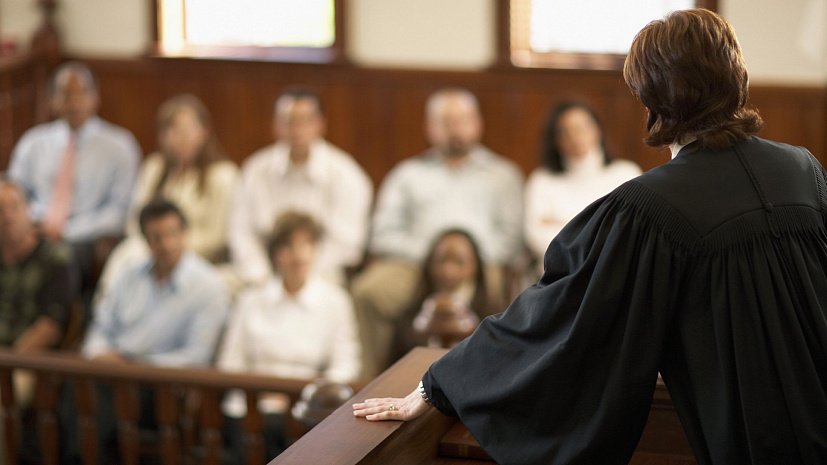 В Ленинском районе Астрахани мужчина задушил знакомого ногой