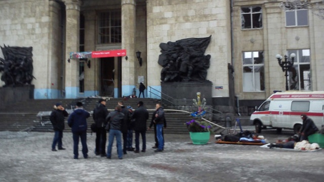 Взрыв на волгоградском вокзале унес 14 жизней. В Астрахани полиция переведена на усиленный вариант службы