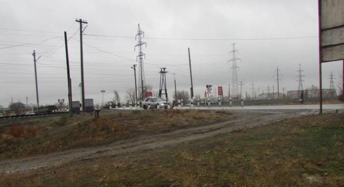 Железнодорожный переезд в Ахтубинске временно закрывается