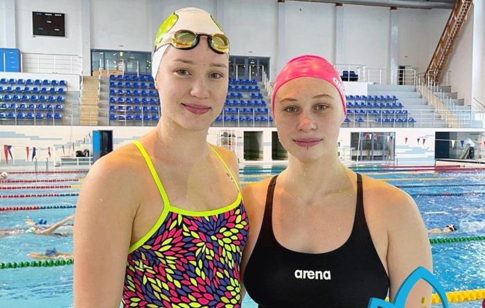 Две астраханки выиграли четыре медали открытого Кубка Беларуси по плаванию