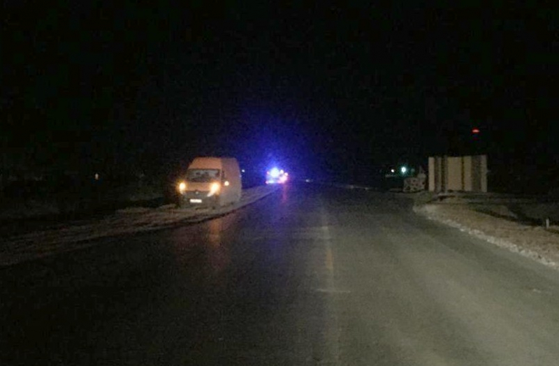 Слабовидящего астраханца насмерть сбили на трассе 