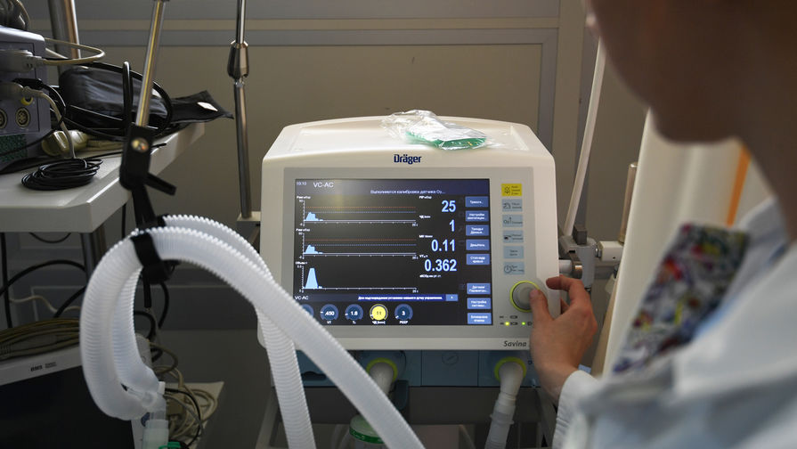 Четверо зараженных коронавирусом астраханцев находятся в реанимации