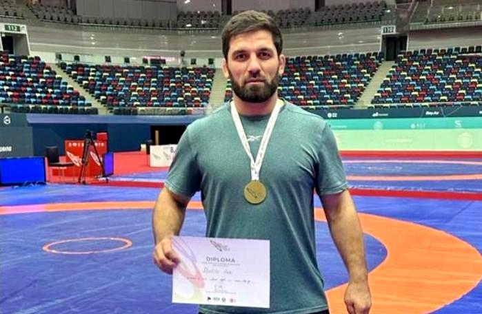 Астраханский тяжеловес стал чемпионом Европы по борьбе на поясах