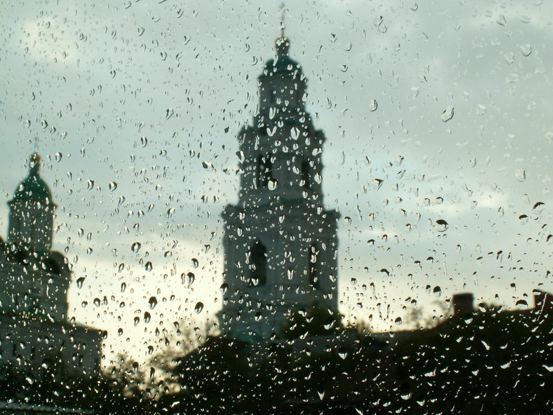 Завтра в Астрахани дождь и сильный ветер